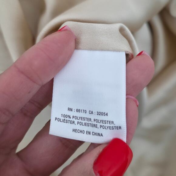 BHLDN Rish Haleh Flutter-Sleeve Lace V-Neck Fit & Flare Wedding Gown 22W NWT - Picture 12 of 14